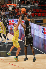 4. semifinále TIPOS SBL: BC Prievidza - Patrioti Levice 66:77 (Dávid Bakos, Michal Huba)
