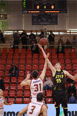 27. Kolo Niké SBL: BC Prievidza - Inter Bratislava 71:60 (foto: Ladislav Szibilla)