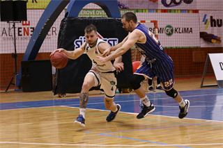 13. Kolo Niké SBL: BC Prievidza - Spišskí Rytieri 79:94 (foto: Ladislav Szibilla)