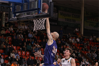 13. Kolo Niké SBL: BC Prievidza - Spišskí Rytieri 79:94 (foto: Ladislav Szibilla)