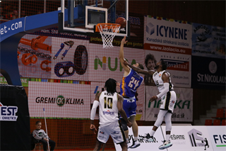 16. Kolo Niké SBL: BC Prievidza - BKM Lučenec 79:74 (foto: Ladislav Szibilla)