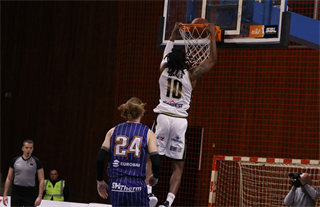 20. Kolo Niké SBL: BC Prievidza - Spišskí Rytieri 71:75 (foto: Ladislav Szibilla)