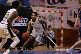 20. Kolo Niké SBL: BC Prievidza - Spišskí Rytieri 71:75 (foto: Ladislav Szibilla)