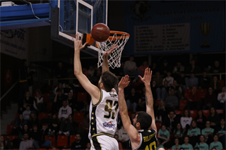 24. Kolo Niké SBL: BC Prievidza - Inter Bratislava 58:63 (foto: Ladislav Szibilla)	